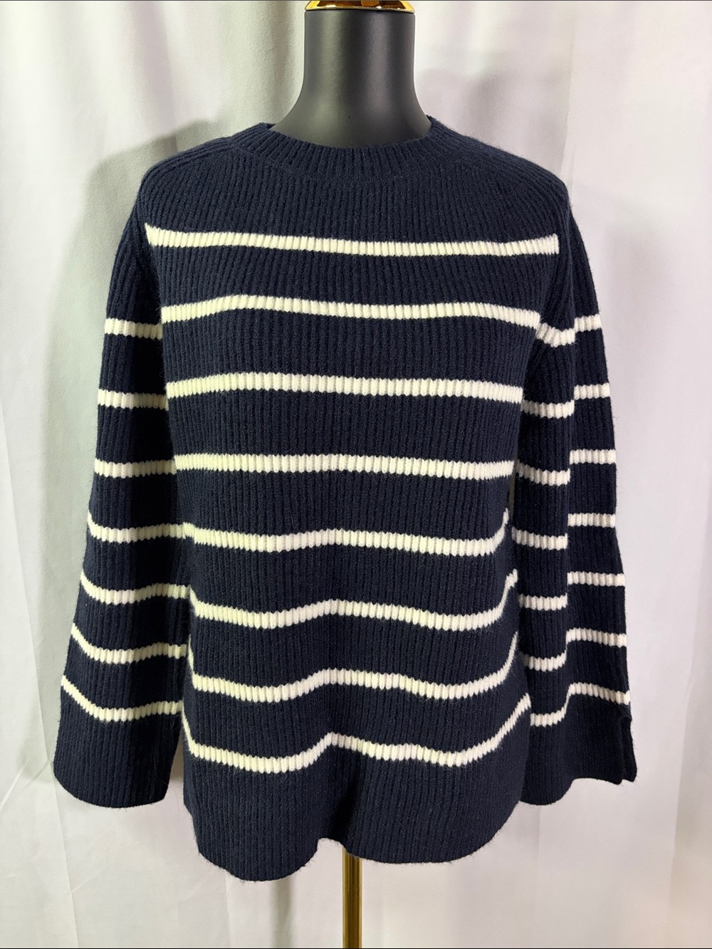 NWT Bluivy Navy & White Striped Long Sleeve Crewneck Sweater